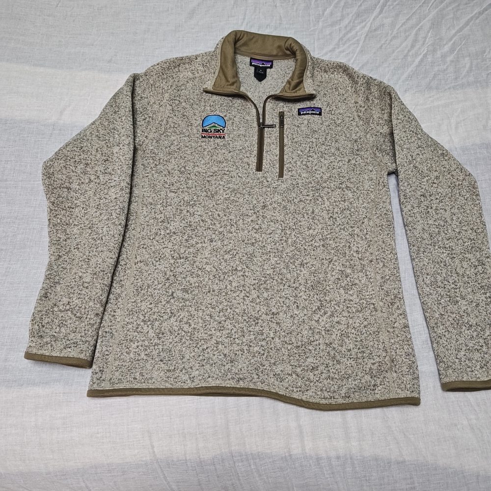 Patagonia Gray and Tan 1/4 Zip Fleece Sweater